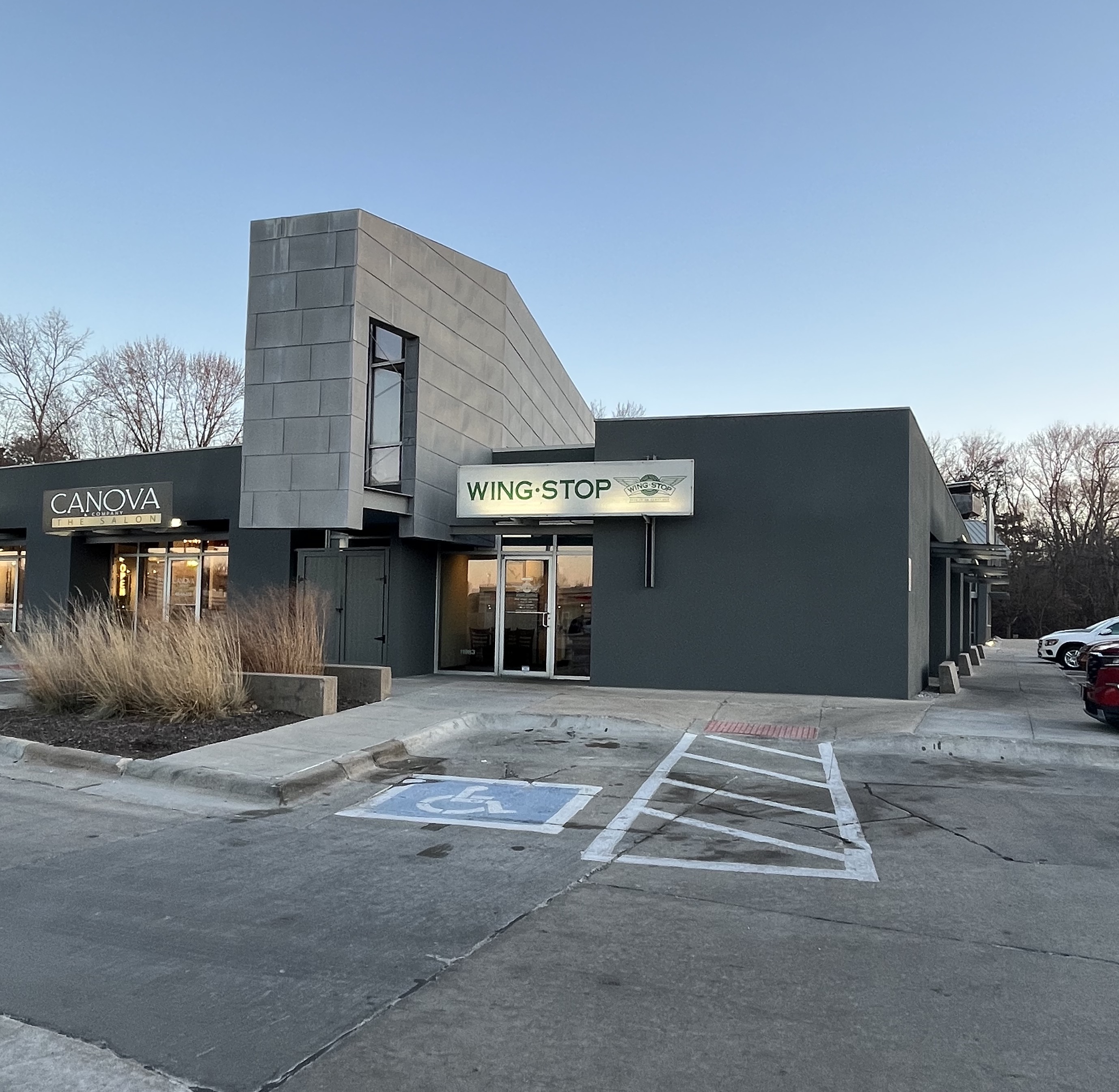 iPhone shot of Wingstop building in Omaha, Nebraska